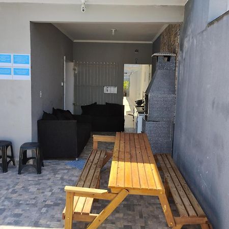 Hotel Lar Pieri Rodrigues Itanhaém Esterno foto